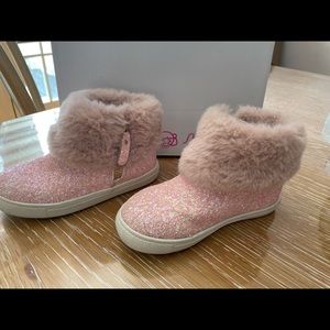 Sugar fur lined toddler booties